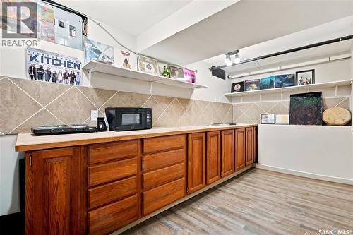 2038 Toronto Street, Regina, SK - Indoor