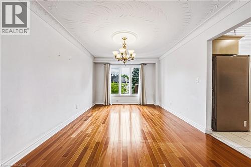 21 Moss Boulevard, Dundas, ON - Indoor Photo Showing Other Room