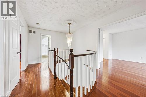 21 Moss Boulevard, Dundas, ON - Indoor Photo Showing Other Room