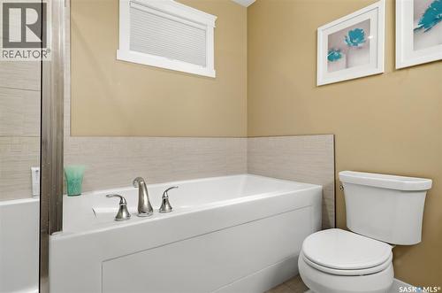 4665 Skinner Crescent, Regina, SK - Indoor Photo Showing Bathroom