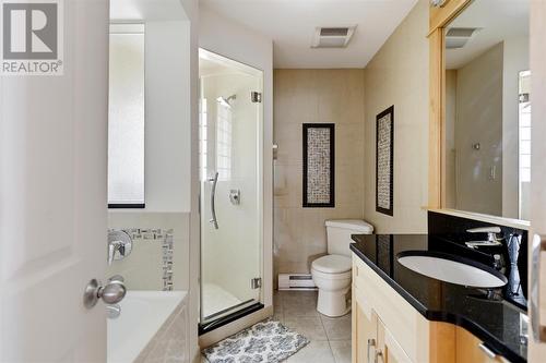 42 Caddy Ave, Sault Ste. Marie, ON - Indoor Photo Showing Bathroom
