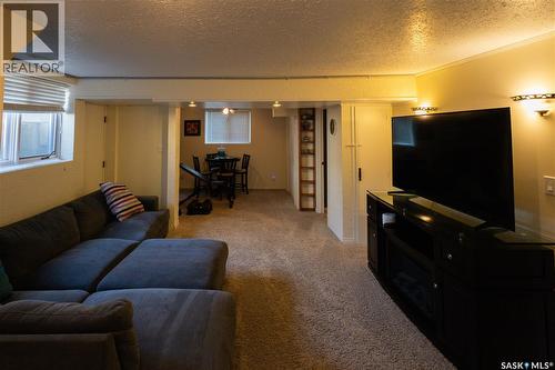 631 Buchanan Drive, Prince Albert, SK - Indoor