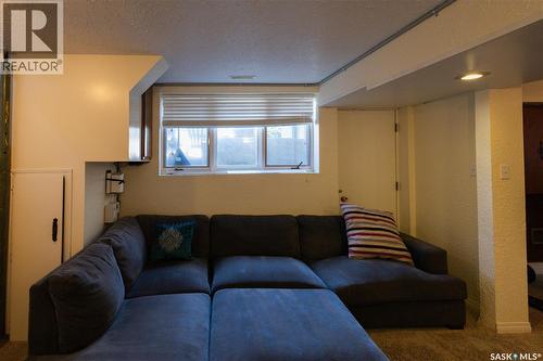 631 Buchanan Drive, Prince Albert, SK - Indoor Photo Showing Living Room
