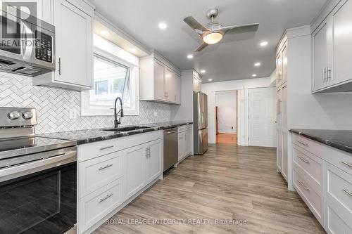 95 Mcclellan Road, Ottawa, ON - Indoor Photo Showing Kitchen With Stainless Steel Kitchen With Upgraded Kitchen