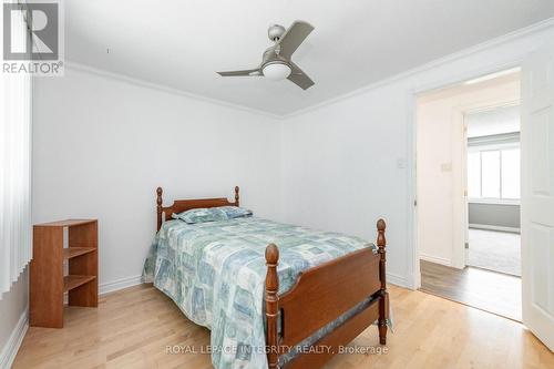 95 Mcclellan Road, Ottawa, ON - Indoor Photo Showing Bedroom