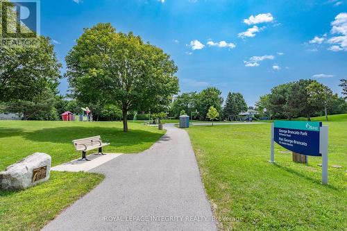 95 Mcclellan Road, Ottawa, ON - Outdoor