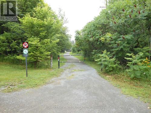 95 Mcclellan Road, Ottawa, ON - Outdoor