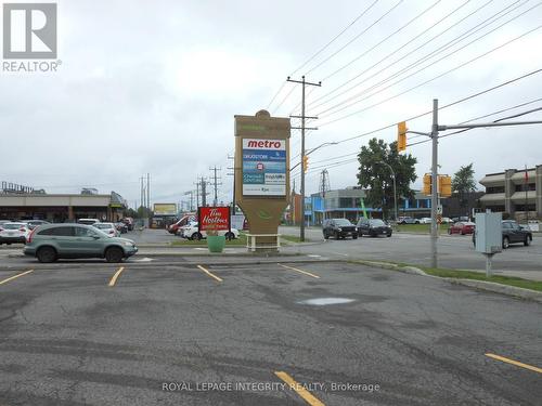 95 Mcclellan Road, Ottawa, ON - Outdoor