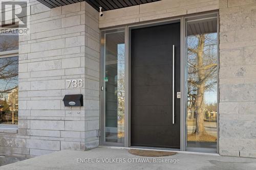736 Sherbourne Road, Ottawa, ON - Outdoor With Exterior