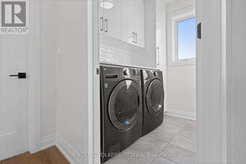 736 Sherbourne Road, Ottawa, ON - Indoor Photo Showing Laundry Room