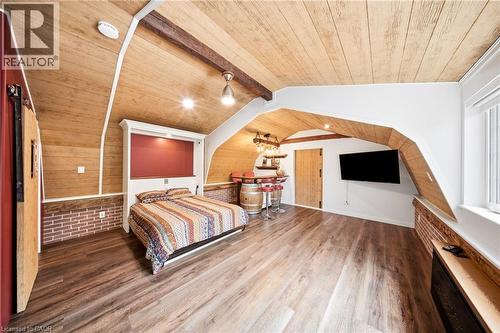750 Vine Street, Cambridge, ON - Indoor