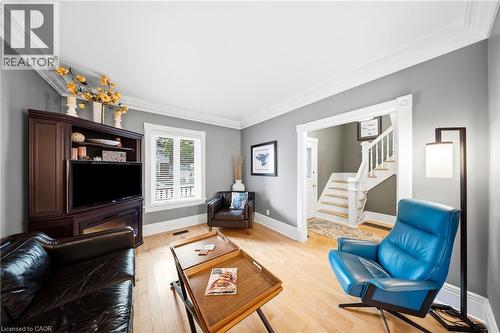 750 Vine Street, Cambridge, ON - Indoor Photo Showing Living Room