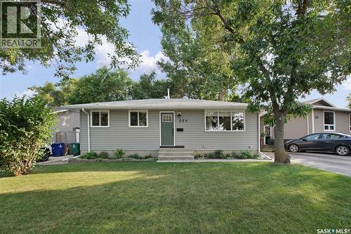226 Western CRESCENT  Saskatoon, SK S7H 4J6