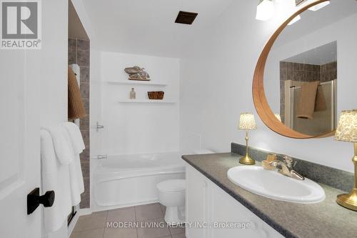 4 Piece Ensuite - 109 Deercroft Avenue, Ottawa, ON - Indoor Photo Showing Bathroom