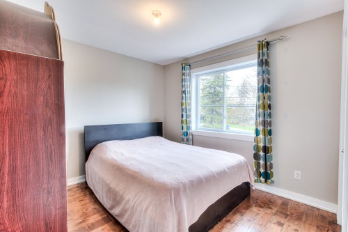 Bedroom - 563 Rue Jetté, Laval (Sainte-Dorothée), QC - Indoor Photo Showing Bedroom
