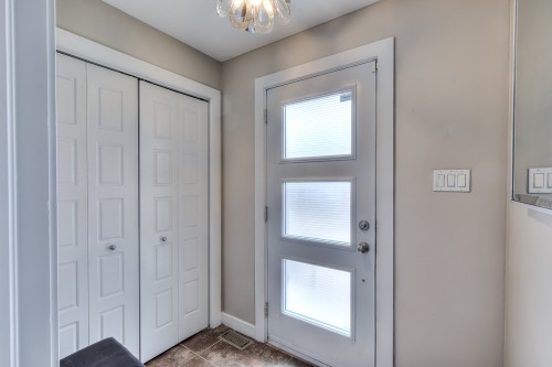 Mud Room - 563 Rue Jetté, Laval (Sainte-Dorothée), QC - Indoor Photo Showing Other Room