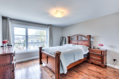 Master Bedroom - 563 Rue Jetté, Laval (Sainte-Dorothée), QC - Indoor Photo Showing Bedroom
