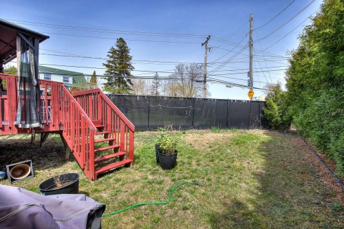 Garden - 563 Rue Jetté, Laval (Sainte-Dorothée), QC - Outdoor