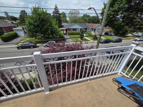 Balcon - 1317 Rue Champigny, Montréal (Saint-Laurent), QC - Outdoor