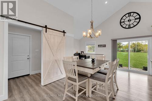 9517 County Road 42 Road, Rideau Lakes, ON - Indoor Photo Showing Dining Room