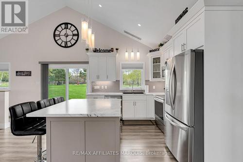 9517 County Road 42 Road, Rideau Lakes, ON - Indoor Photo Showing Kitchen