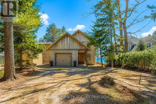 12 Walker Road, Tiny, ON - Outdoor