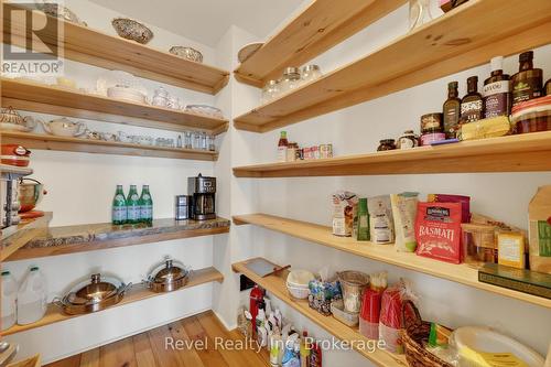 walk in pantry - 12 Walker Road, Tiny, ON - Indoor Photo Showing Other Room