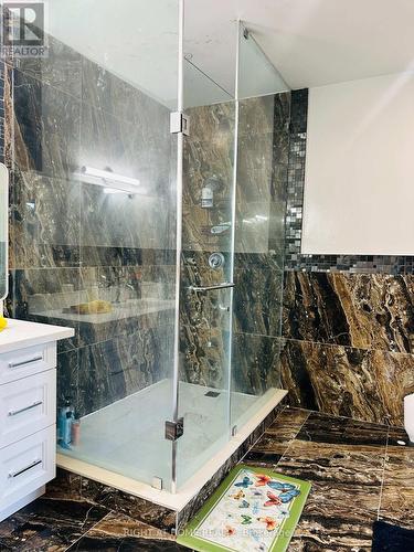 12 Keily Crescent E, Caledon, ON - Indoor Photo Showing Bathroom