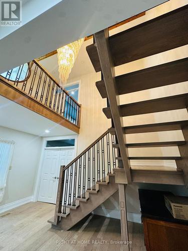 12 Keily Crescent E, Caledon, ON - Indoor Photo Showing Other Room