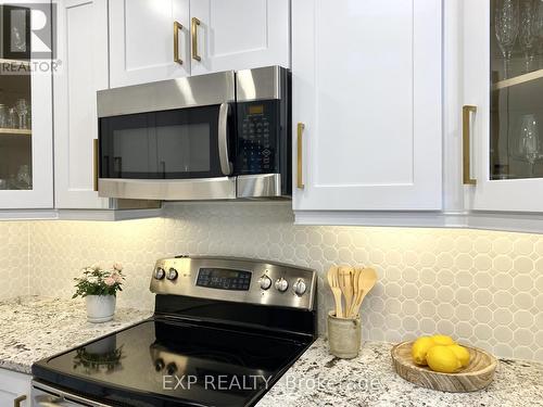 3157 SECORD PLACE , Niagara Falls (Church's Lane), Ontario L2J 3K5 5