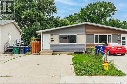 92 Davidson Crescent, Saskatoon, SK - Outdoor