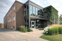 303-23 Lyndale DR  Winnipeg, MB R2H 1K2