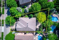1517 CRAIGLEITH ROAD Oakville, ON L6H 7W3