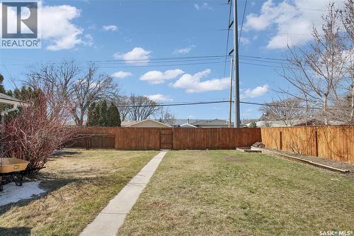 2406 Preston Avenue S, Saskatoon, SK - Outdoor
