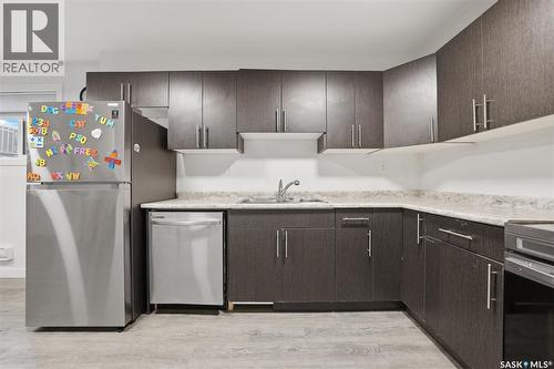 171 Thakur Street, Saskatoon, SK - Indoor Photo Showing Kitchen