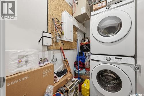 171 Thakur Street, Saskatoon, SK - Indoor Photo Showing Laundry Room