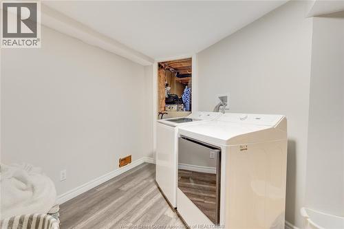 503 Regent, St. Clair Beach, ON - Indoor Photo Showing Laundry Room