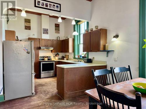 388 Durham Road E, West Grey, ON - Indoor