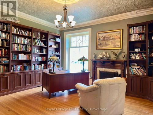 388 Durham Road E, West Grey, ON - Indoor Photo Showing Office
