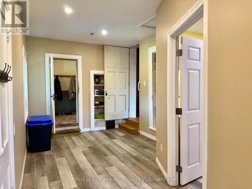 388 Durham Road E, West Grey, ON - Indoor Photo Showing Other Room