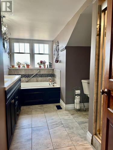 388 Durham Road E, West Grey, ON - Indoor Photo Showing Bathroom