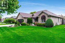 21 Conservation BOULEVARD Kingsville, ON N9Y 4E4