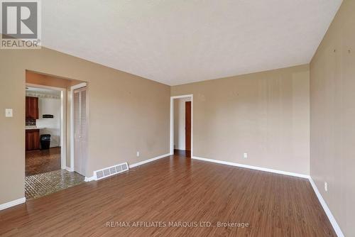 529 Anthony Street, Cornwall, ON - Indoor Photo Showing Other Room