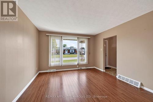 529 Anthony Street, Cornwall, ON - Indoor Photo Showing Other Room