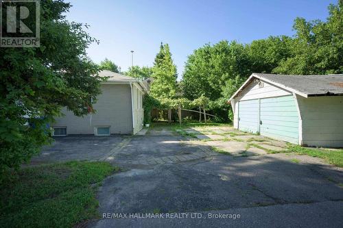 4 Crestview Road, King, ON - Outdoor