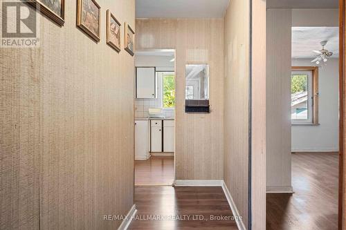 4 Crestview Road, King, ON - Indoor Photo Showing Other Room