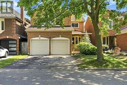 73 JESSICA GARDENS Vaughan, ON L4J 3G1