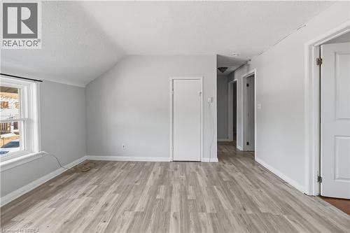 301 CAMPBELL Street Unit# 1 , Brantford, Ontario N3S 5B6 4