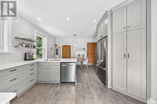 22 Sophia Street, Centre Wellington (Elora/Salem), ON - Indoor Photo Showing Kitchen