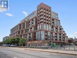 1103 - 1787 ST. CLAIR AVENUE W Toronto, ON M6N 0B7